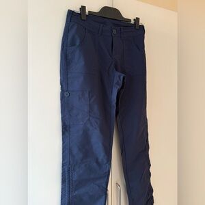 The North Face Cargo Pants Women’s Size 6 – Navy Blue Hiking Outdoor